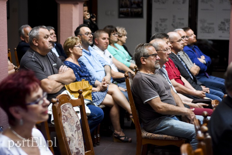 O samorządach, 500 + i prężeniu muskułów zdjęcie nr 152019