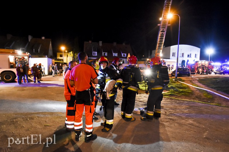 Pożar w wieżowcu przy Malborskiej zdjęcie nr 152109