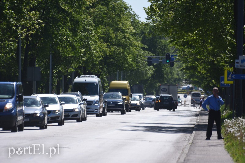 Grunwaldzka zablokowana! Ciężarówka zderzyła się z tramwajem zdjęcie nr 152156