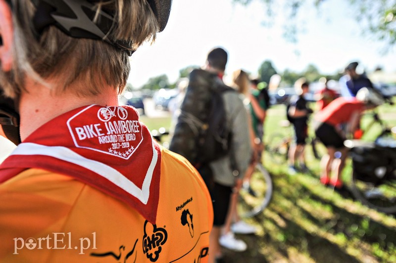 Jadą na rowerach dookoła świata zdjęcie nr 152728