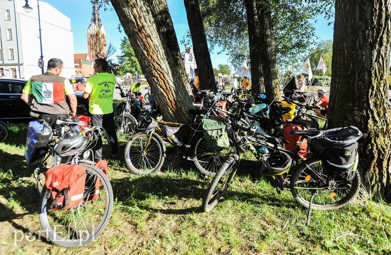 Jadą na rowerach dookoła świata zdjęcie nr 152727