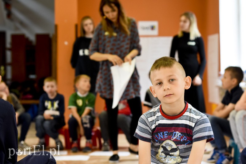 Chcą czytać, ale w ... jacuzzi? zdjęcie nr 153037