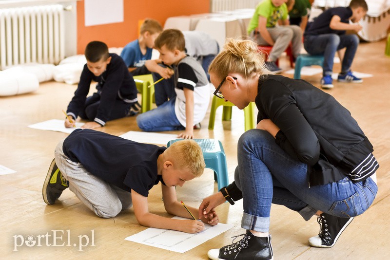 Chcą czytać, ale w ... jacuzzi? zdjęcie nr 153038