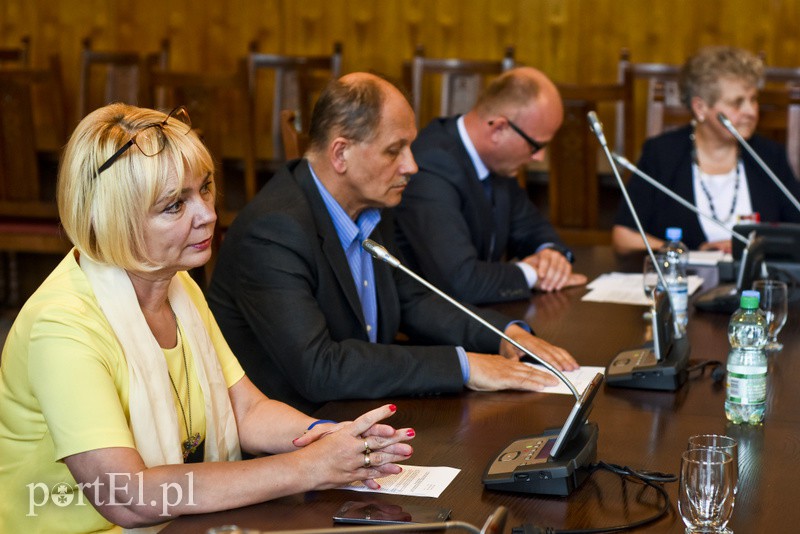 Nadzwyczajnie krótka sesja zdjęcie nr 153644