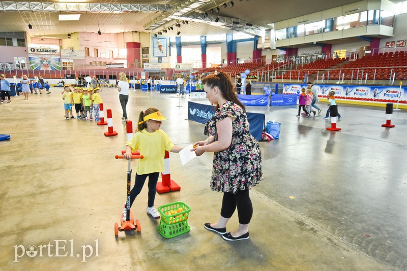 Autoriada uczy bezpieczeństwa na drodze zdjęcie nr 153668