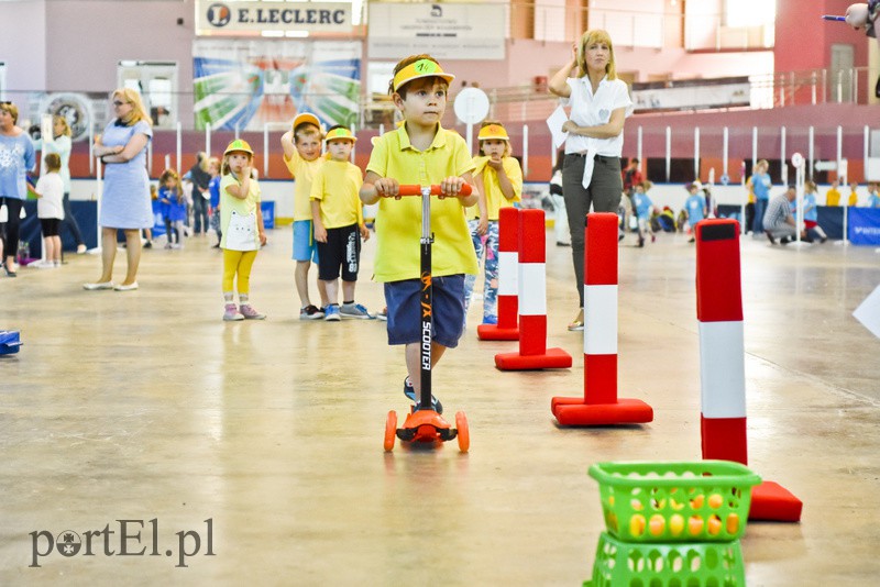 Autoriada uczy bezpieczeństwa na drodze zdjęcie nr 153669