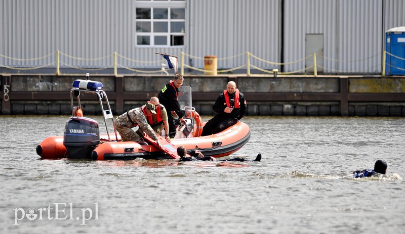 Ćwiczyli razem, żeby lepiej pomagać na wodzie zdjęcie nr 153810