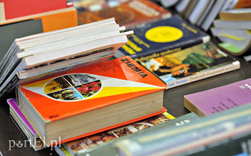 Magiczna noc w świecie książek zdjęcie nr 153854