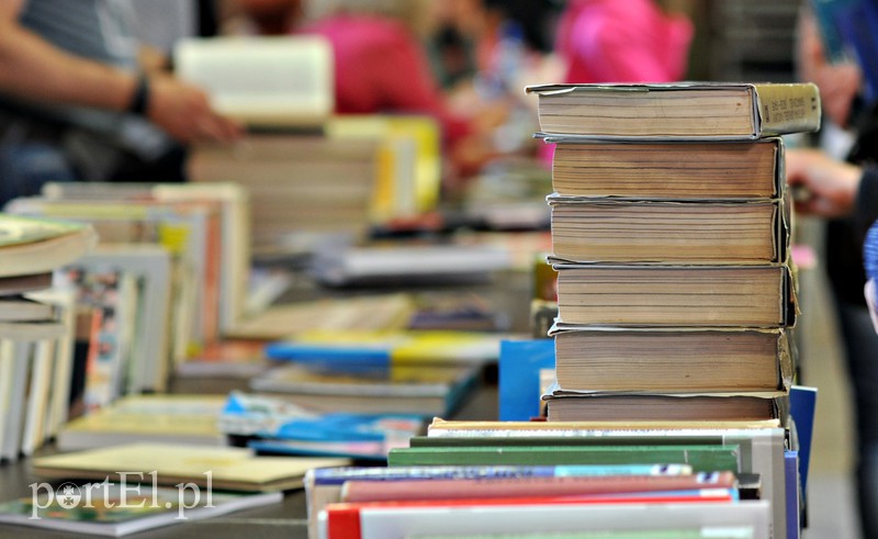 Magiczna noc w świecie książek zdjęcie nr 153853