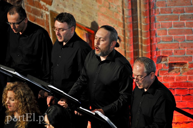 Śpiewająca wizytówka miasta w Galerii El zdjęcie nr 153897