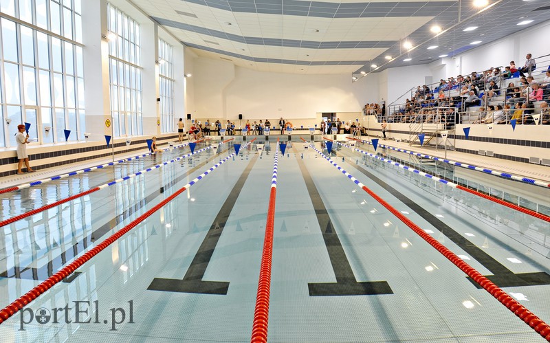 Na basenie przy Robotniczej można już pływać zdjęcie nr 153948