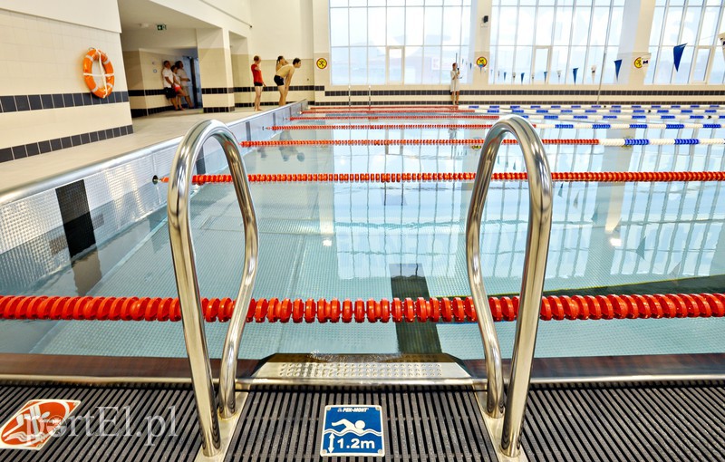 Na basenie przy Robotniczej można już pływać zdjęcie nr 153950