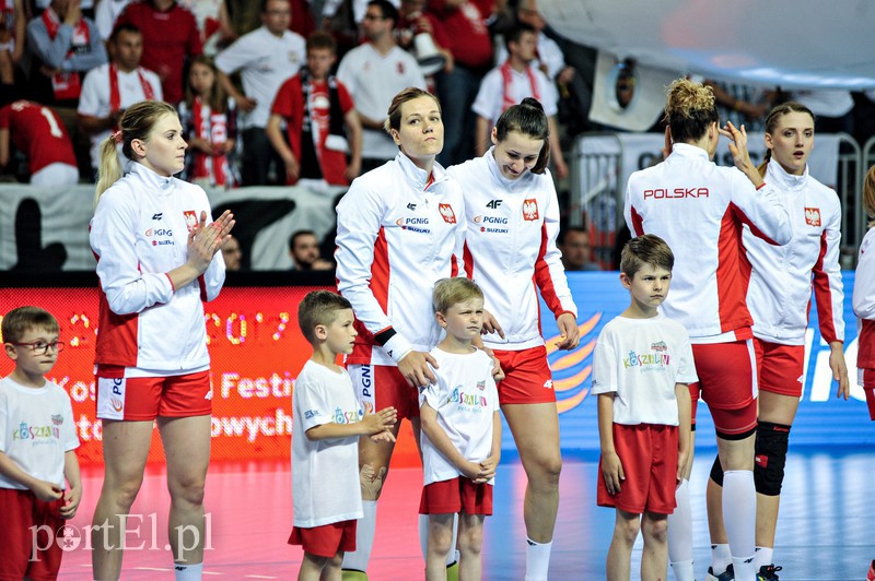 Elblążanie kibicowali Polkom w Koszalinie. Cztery bramki piłkarki Startu zdjęcie nr 154186