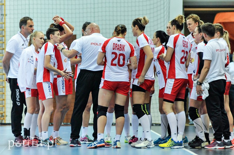 Elblążanie kibicowali Polkom w Koszalinie. Cztery bramki piłkarki Startu zdjęcie nr 154201