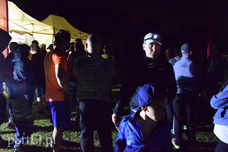 Nocą biegali po Bażantarni zdjęcie nr 155159