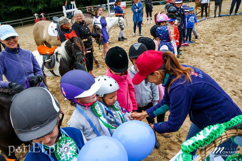 Namłodsi jeźdzcy na starcie zdjęcie nr 155306