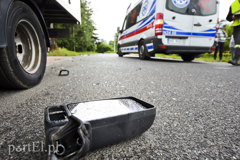 Skuterem uderzyła w samochód dostawczy zdjęcie nr 155488