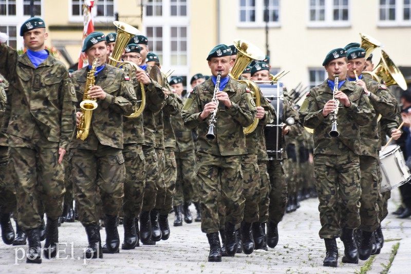 Elbląg powitał Wielonarodową Dywizję Północny-Wschód zdjęcie nr 155648