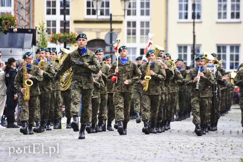 Elbląg powitał Wielonarodową Dywizję Północny-Wschód zdjęcie nr 155647