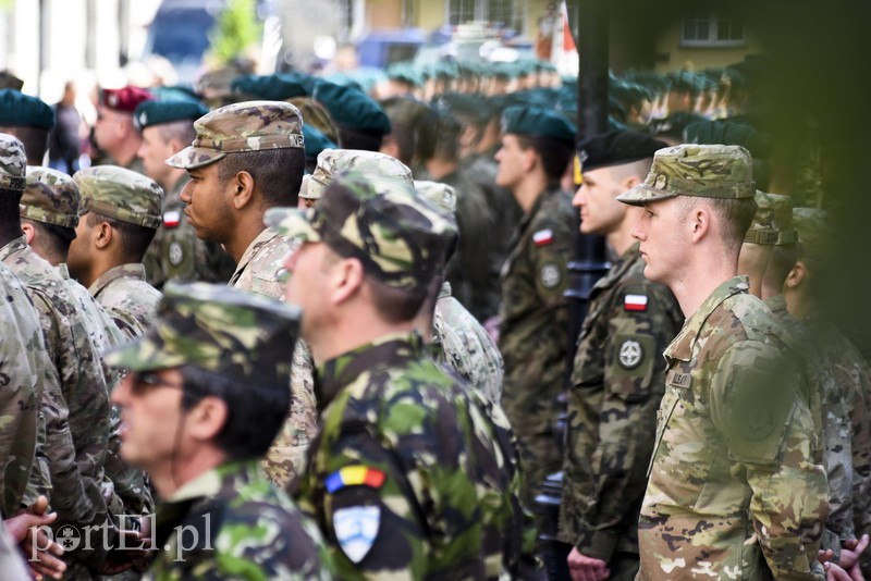 Elbląg powitał Wielonarodową Dywizję Północny-Wschód zdjęcie nr 155623