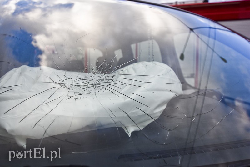 Róg ul. Brzeskiej i Płk. Dąbka - trzecia kolizja tego dnia zdjęcie nr 155675