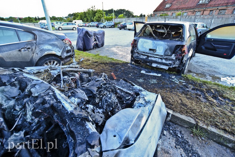 Pożar bmw przy ul. Kossaka zdjęcie nr 155736