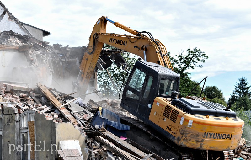 Znika budynek przy Traugutta zdjęcie nr 155767