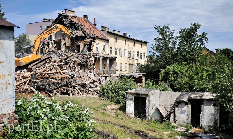 Znika budynek przy Traugutta zdjęcie nr 155761