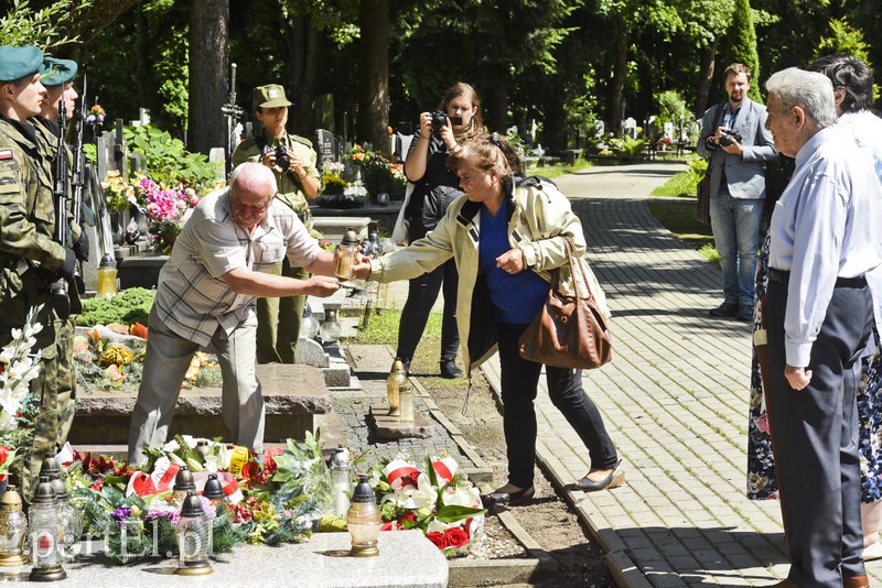 Upamiętnić generała zdjęcie nr 156006