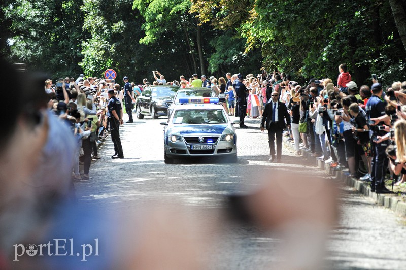  Tłumy przyjechały do Sztutowa, by witać książęcą parę zdjęcie nr 156314