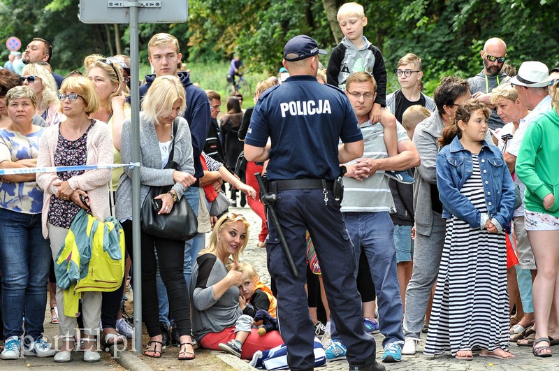  Tłumy przyjechały do Sztutowa, by witać książęcą parę zdjęcie nr 156325