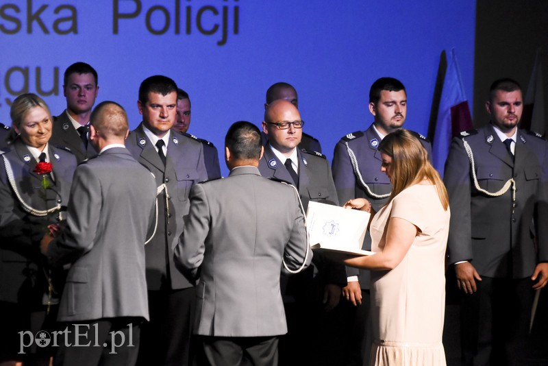 Uroczystości dzisiaj, zabawa w niedzielę zdjęcie nr 156452