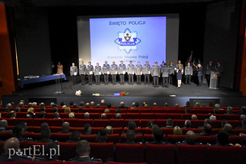 Uroczystości dzisiaj, zabawa w niedzielę zdjęcie nr 156443