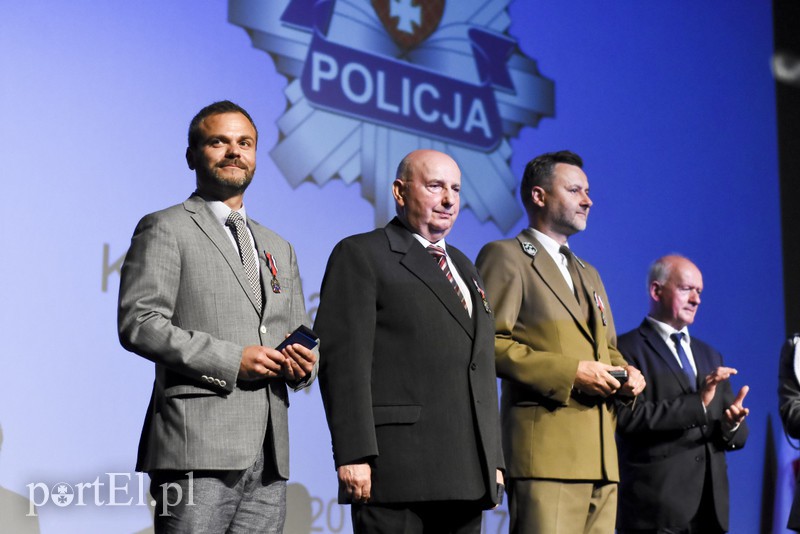 Uroczystości dzisiaj, zabawa w niedzielę zdjęcie nr 156455