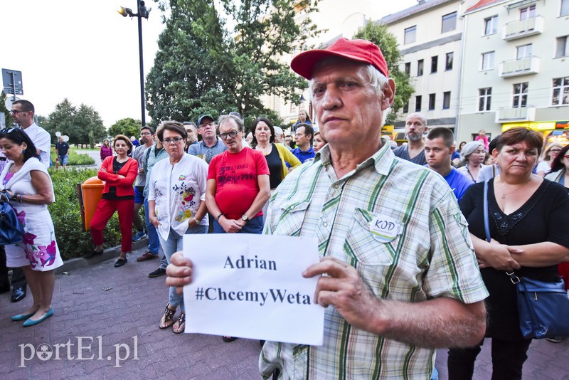 Protest pod sądem  zdjęcie nr 156484