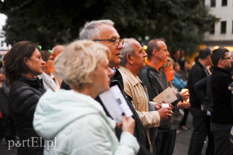 "Prezydencie chcemy weta", czyli kolejny protest pod sądem zdjęcie nr 156558