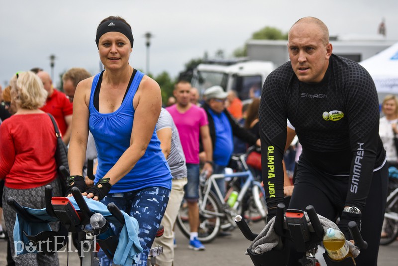 Policyjny festyn na bulwarze zdjęcie nr 156735