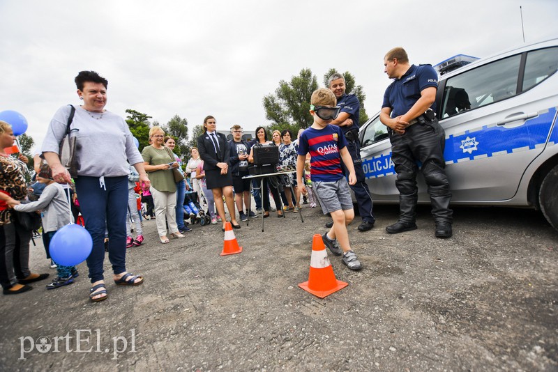 Policyjny festyn na bulwarze zdjęcie nr 156728
