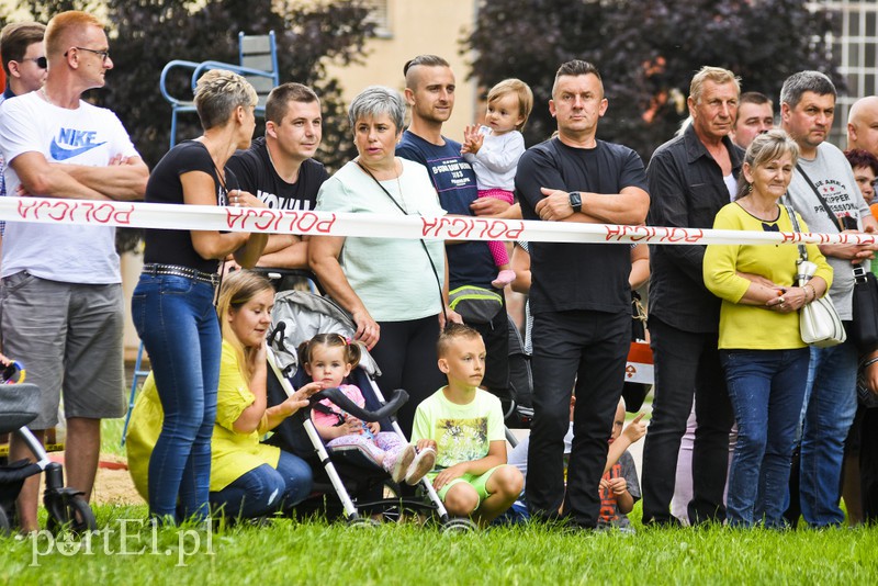 Policyjny festyn na bulwarze zdjęcie nr 156761