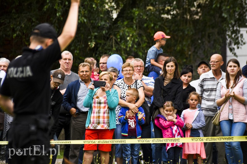Policyjny festyn na bulwarze zdjęcie nr 156806