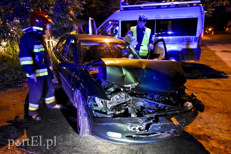 Elbląg Tajemnicza kolizja na ul. Nowodworskiej... kierowca nic nie pamięta