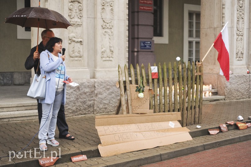 Elbląg Pikiety będą, ale co tydzień