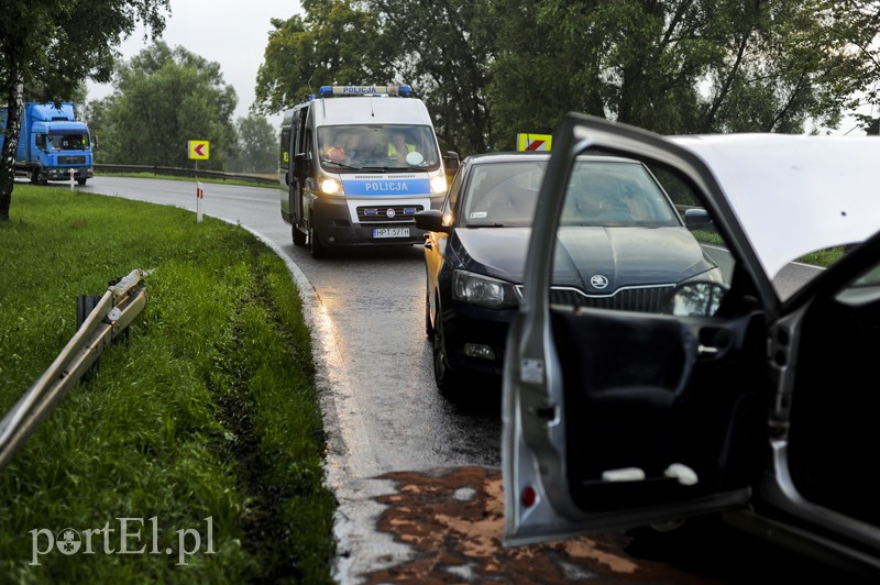 Kolizja między Elblągiem a Jegłownikiem zdjęcie nr 157054