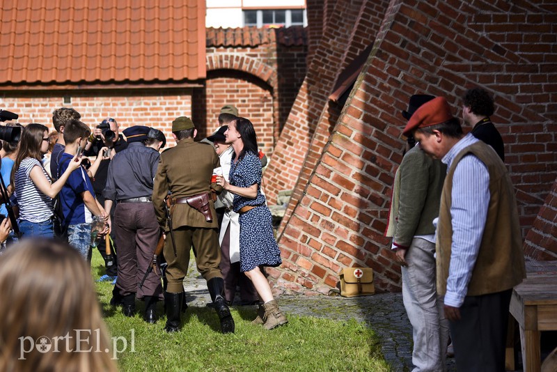 Powstańcy na ulicach Elbląga zdjęcie nr 157199
