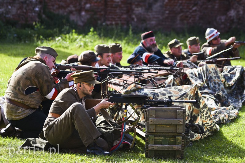 Elbląg Powstańcy na ulicach Elbląga