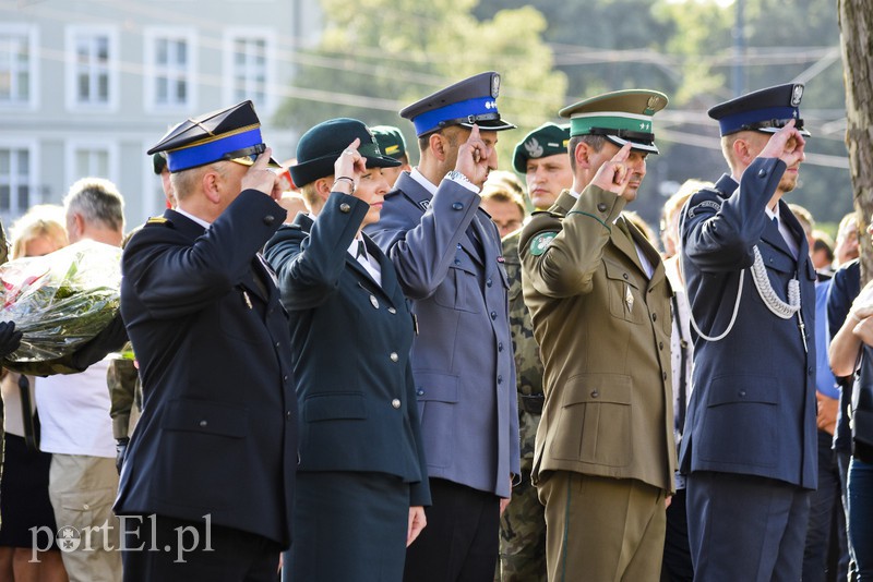 Pamięć o bohaterach sprzed lat zdjęcie nr 157398