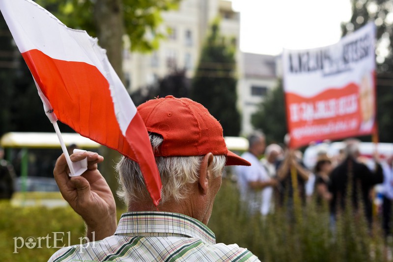 Pamięć o bohaterach sprzed lat zdjęcie nr 157382