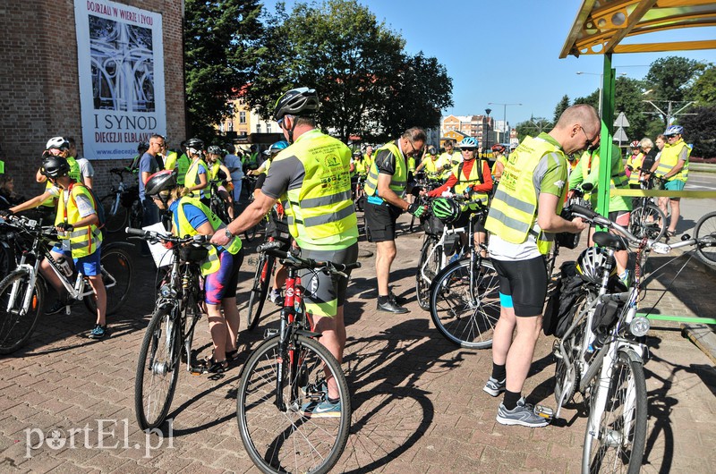 Na Jasną Górę na dwóch kółkach zdjęcie nr 157568