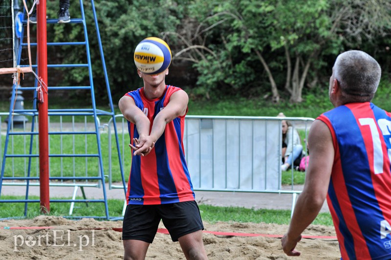 Braterska dominacja na elbląskim boisku  zdjęcie nr 157629