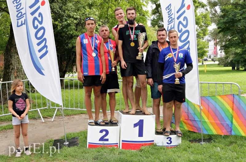 Braterska dominacja na elbląskim boisku  zdjęcie nr 157675